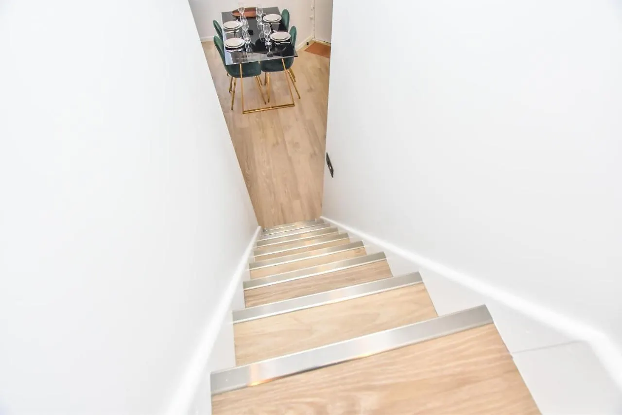 Apartment Cmg Condorcet / Lentonnet 3